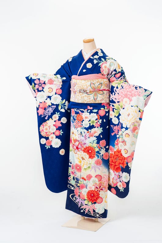 【商品番号　F-00127】牡丹にふくら雀